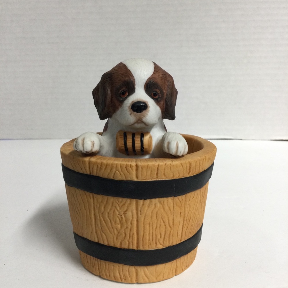 Princeton Gallery VTG St Bernard sitting in barrel Dog Porcelain Figurine